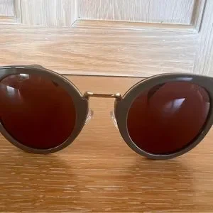 Celine | Accessories | Celine Lea Brown Gold Round  display picture 2